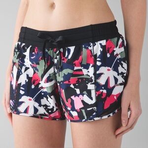 Lululemon Hotty Hot Athletic Shorts in Black / Pink Floral Print - Size 8